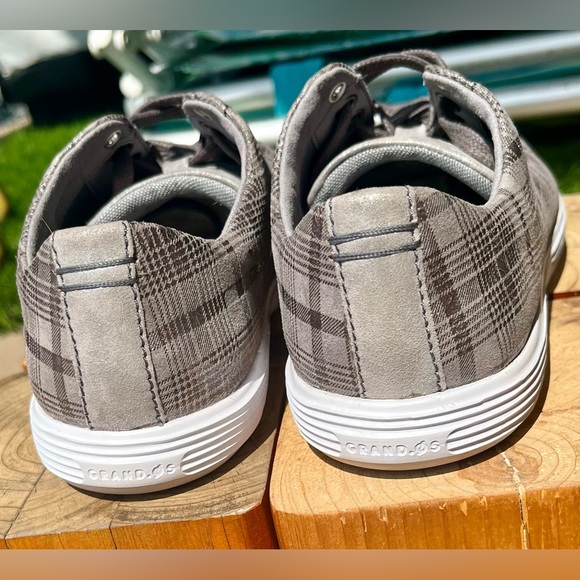 EXCELLENT CONDITION! COLE HAAN SNEAKERS - GRAND OS W23038 WOMENS SHOES SZ 6.5 - Picture 3 of 6